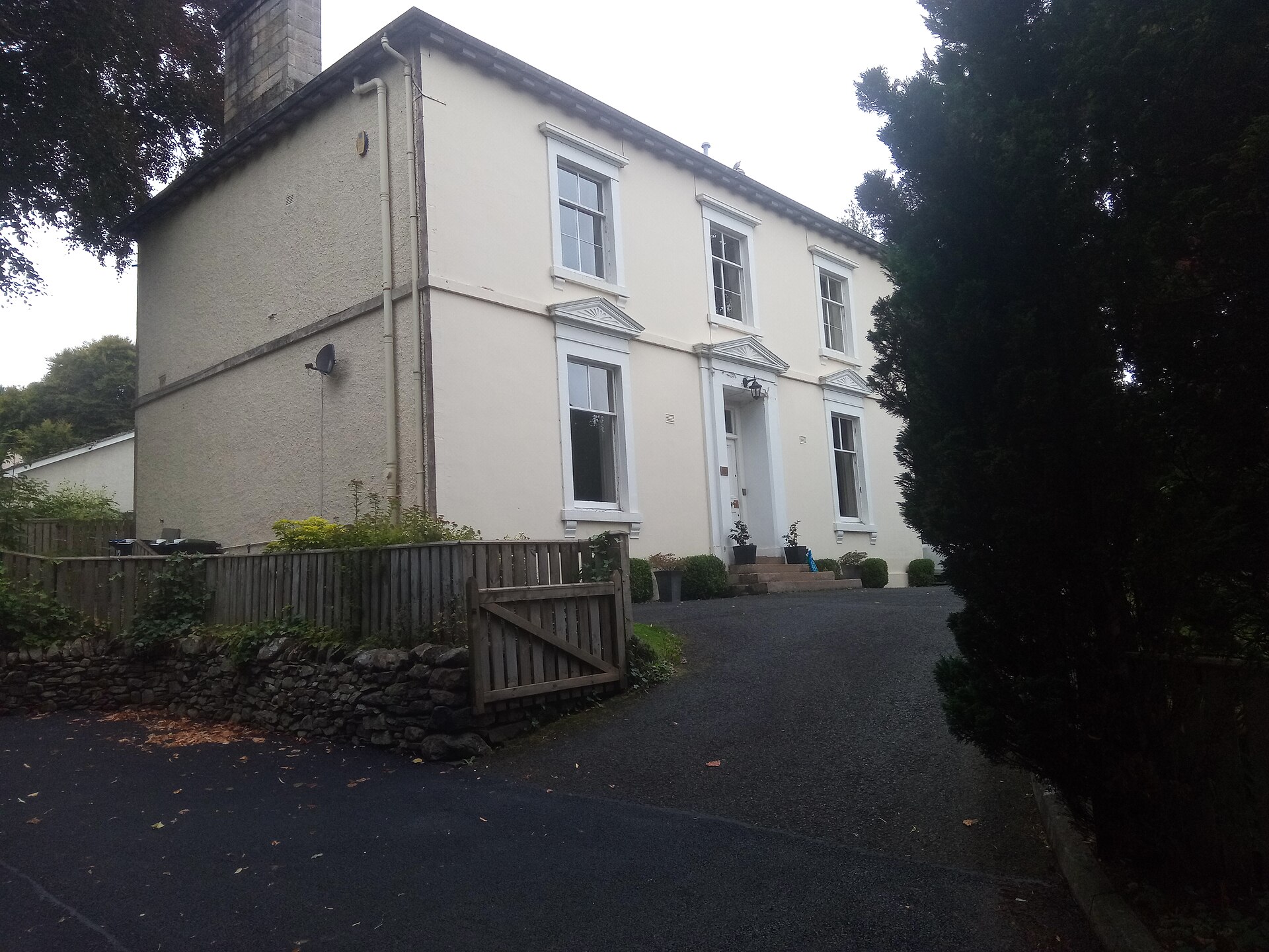 Rowanlee, a two-storey classical villa at 22 Abbotsford Road, Galashiels